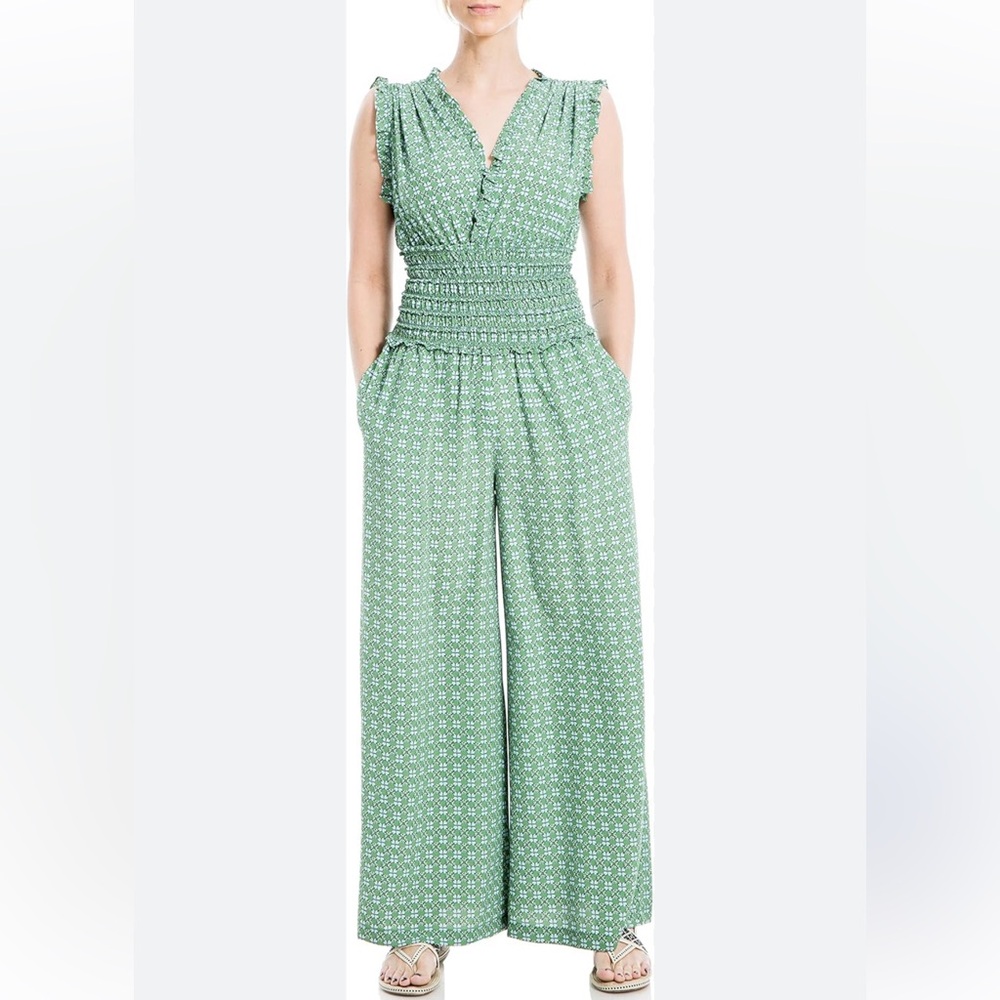 Max Studio Women’s V-neck Smocked Waist Green Sleeveless Jumpsuit Size Small
